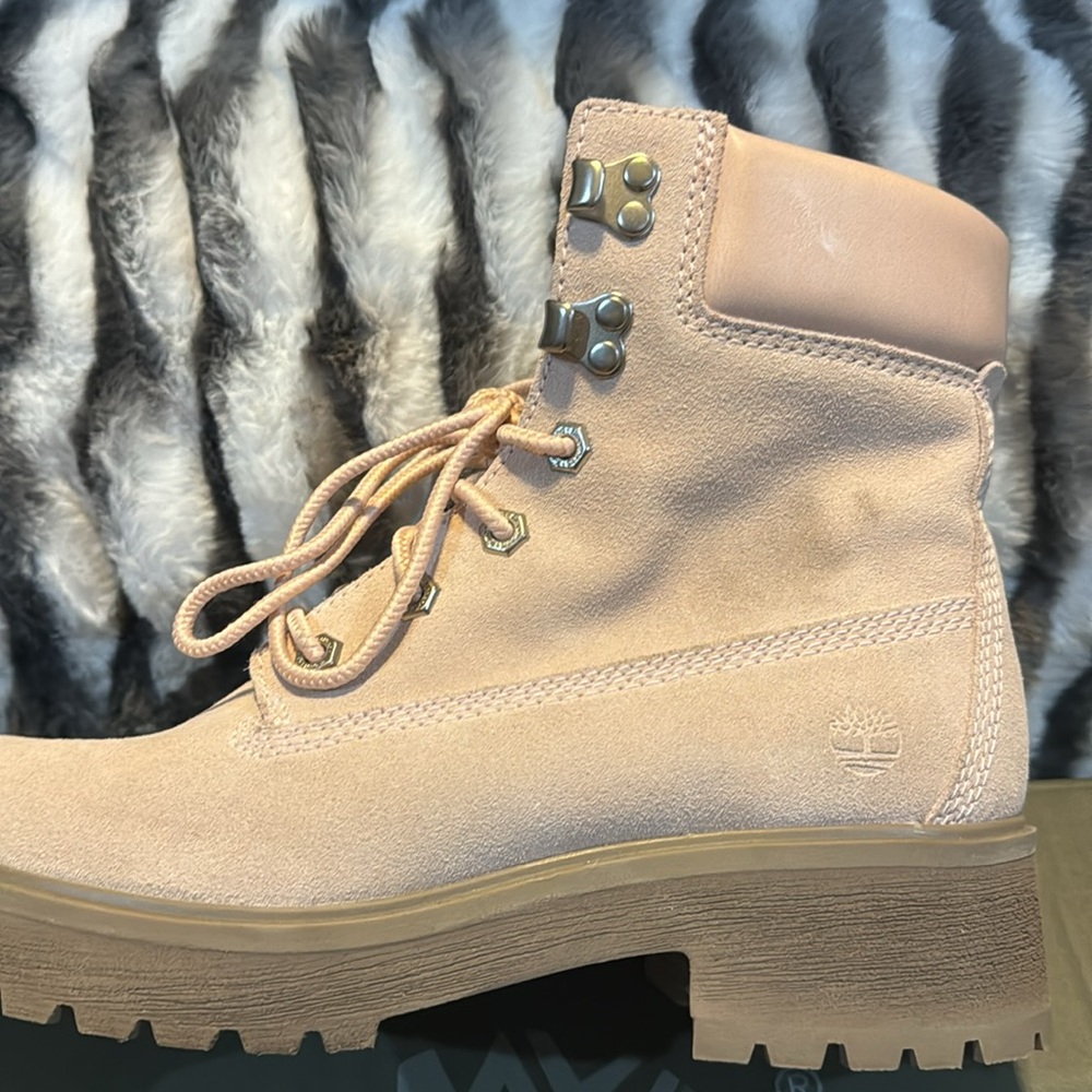 Timberland Carnaby Cool 6 Inch Light Pink Suede Boots Size 9M Worn Once - Picture 7 of 10